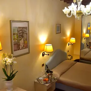Residenza Favaro Otel
